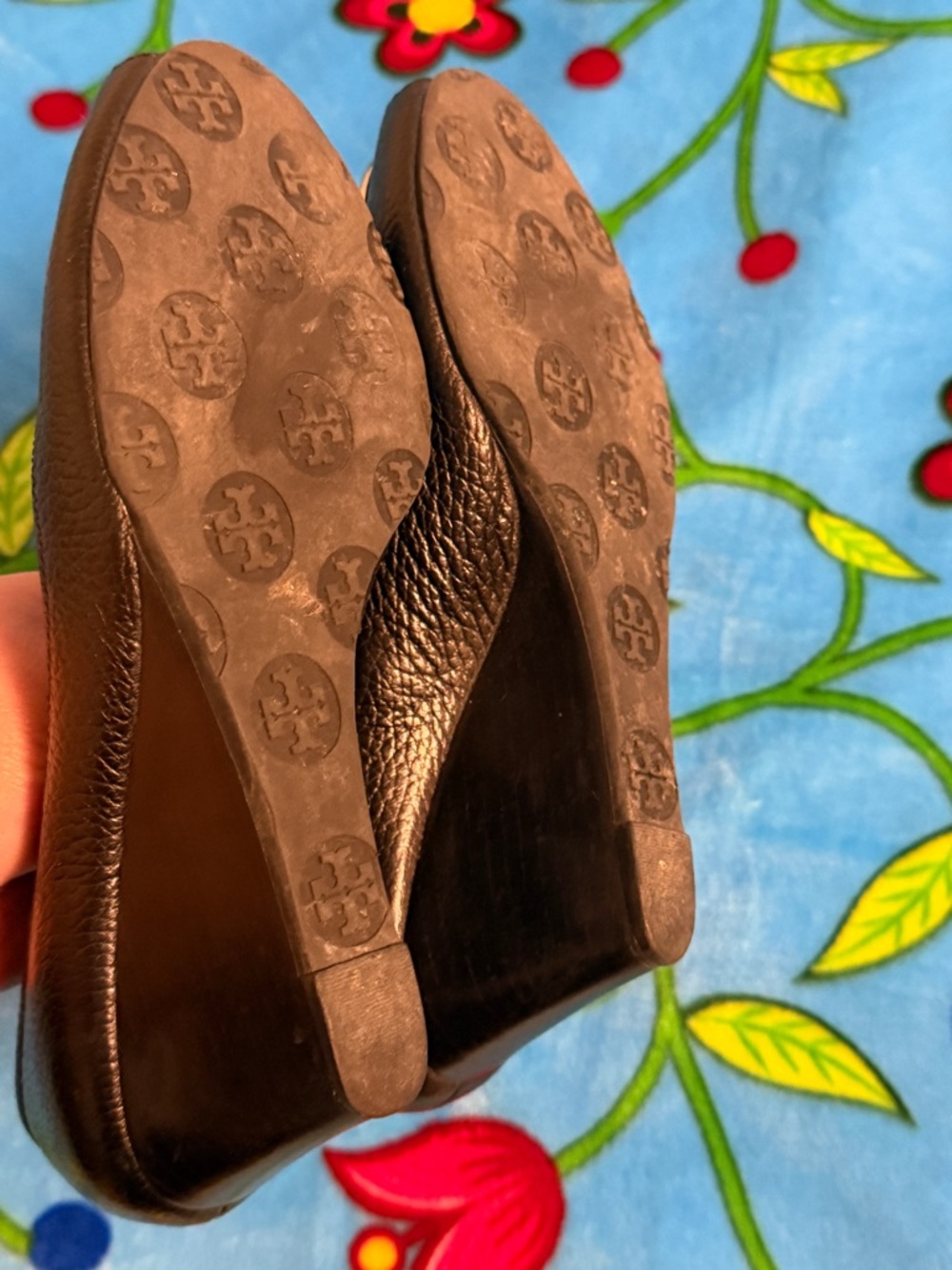 Tory Burch Black Leather Peep-Toe Wedge with Gold Logo Medallion - Picture 4 of 4